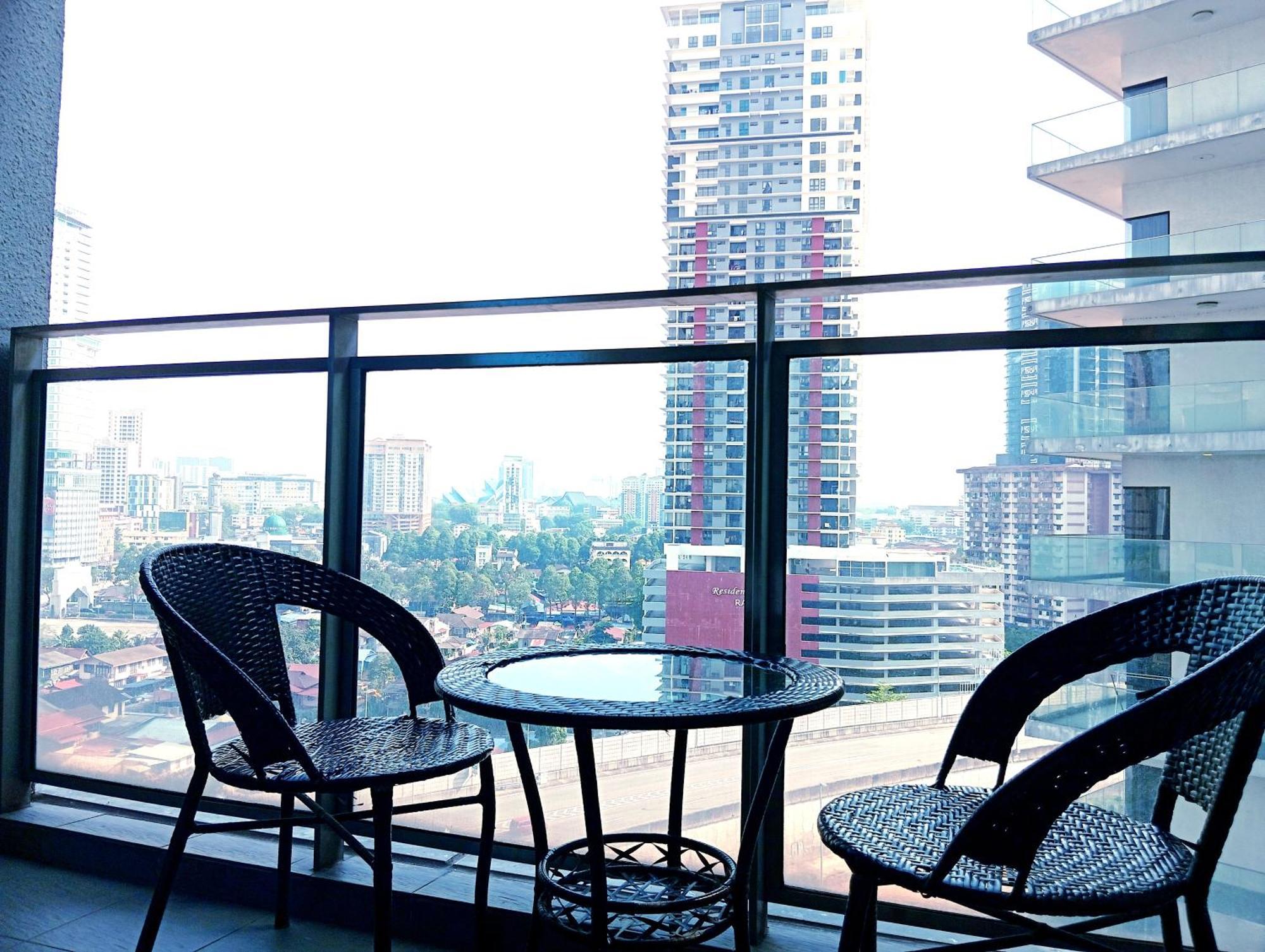 The Summer Suites At Kualalumpur Kuala Lumpur Exterior foto
